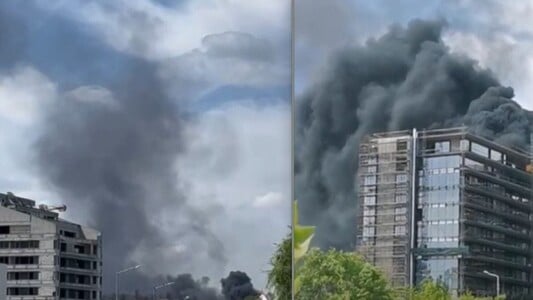 Nor uriaș de fum în nordul Capitalei, unde a luat foc izolaţia unei clădiri ...